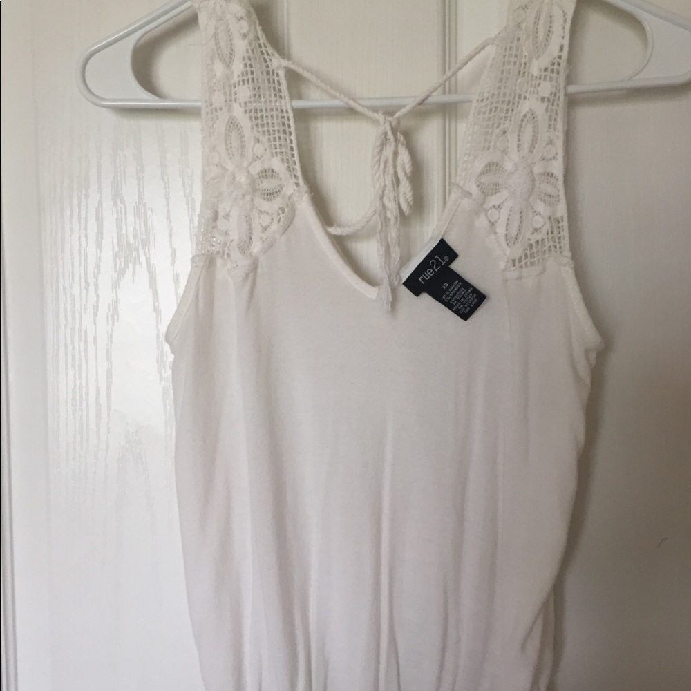 white cute crop top
